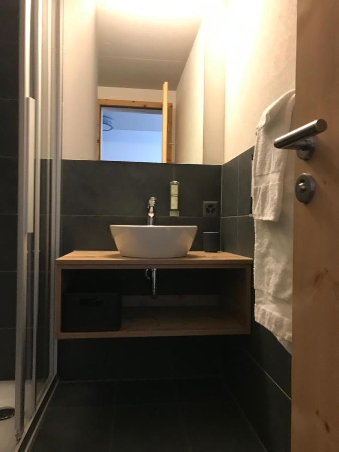 Berghotel Mettmen Schwanden  Экстерьер фото