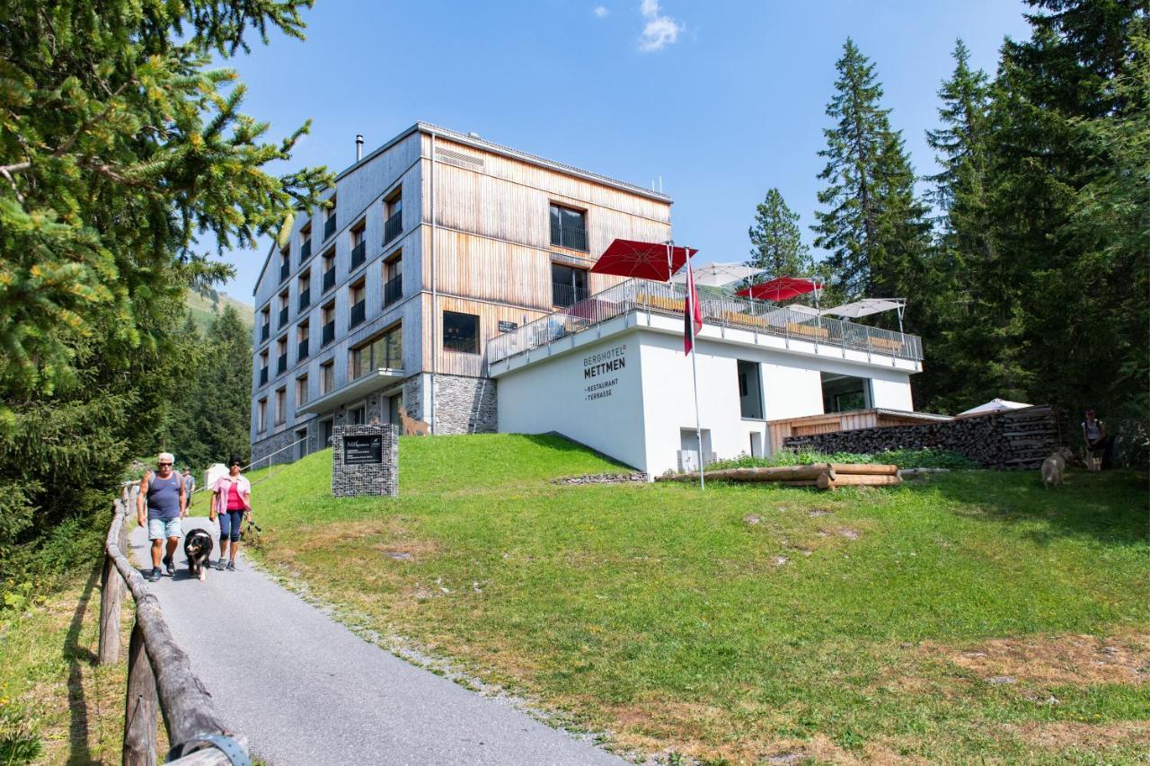 Berghotel Mettmen Schwanden  Экстерьер фото